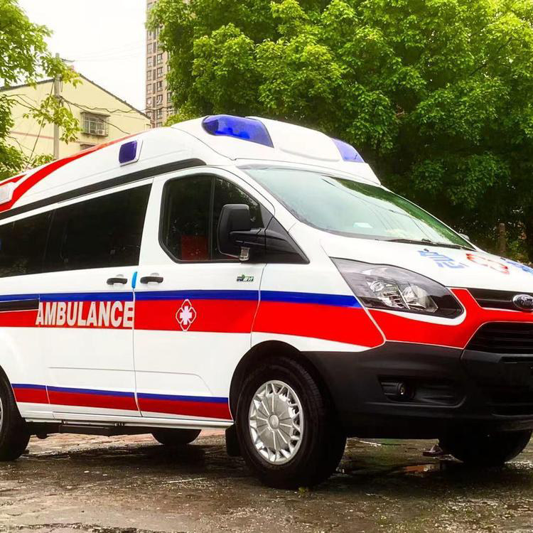 新兴重症监护救护车出租护送返乡